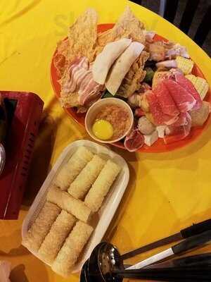 Home Town Steamboat Restaurant - Setapak Hq
