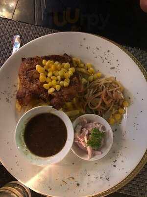 Flora Terrace At Hampshire Place