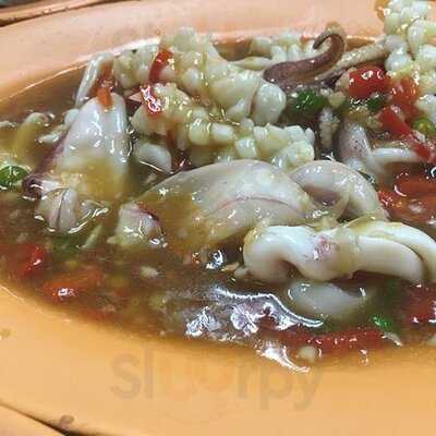 Restoran Bbq Kong Meng 光明香港烧腊