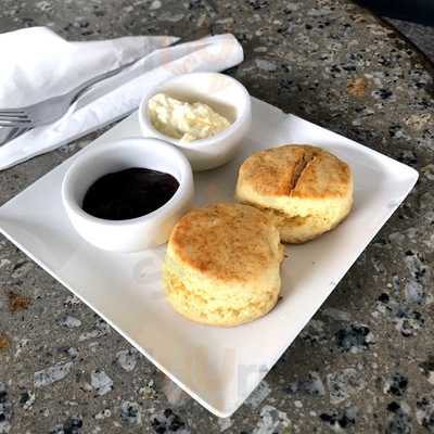 2nd Floor Kitchen & Bar