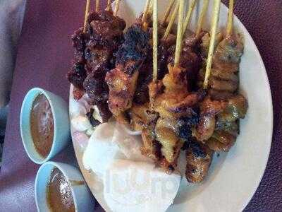 Zaini Satay