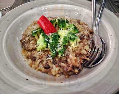 Mari Ristorante & Bar