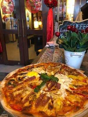 Bird Nest Cafe And Bar