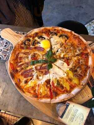 Bird Nest Cafe And Bar