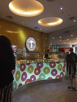 Big Apple Donuts & Coffee