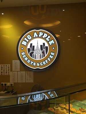 Big Apple Donuts & Coffee