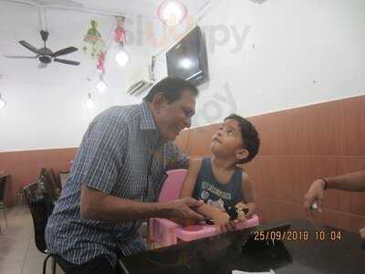 Thurkah's Banana Leaf