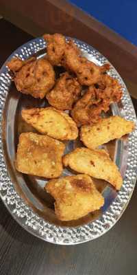 Najia's Pakistani Tawa & Grill