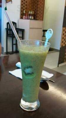 Horus Cafe And Restaurant