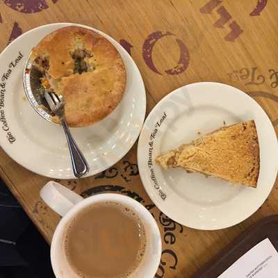 The Coffee Bean & Tea Leaf