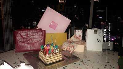 D'ceilo Italian Restaurant