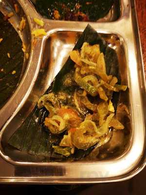 Fierce Curry House - Banana Leaf & Hyderabadi Dum Biryani