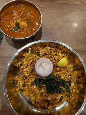 Nice 'n' Spicy At Yarls