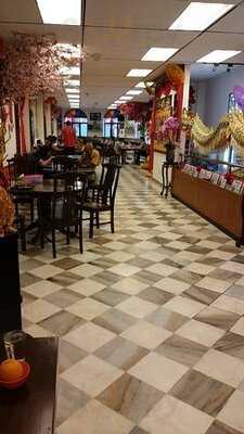 Happy Dragon Chinatown Cafe & Restaurant