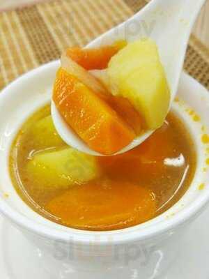 Aunty Melon Taman Desa