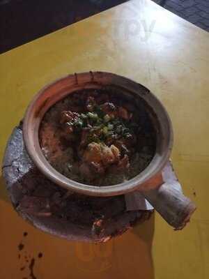 Claypot Chicken
