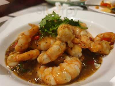 La Moon Thai Restaurant