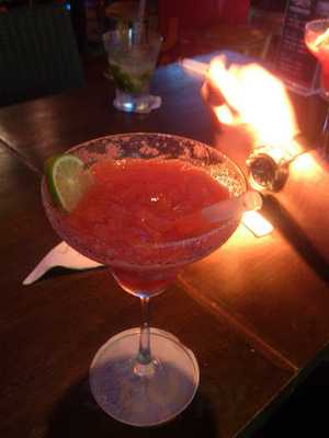 Mango's Tropical Cafe