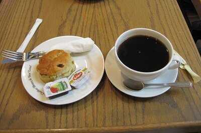 The Coffee Bean & Tea Leaf