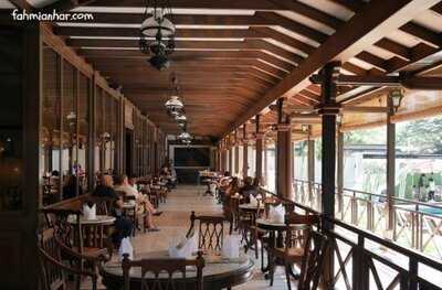 Spices Restaurant & Wine Bar