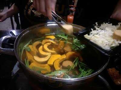 台风台式火锅 Taifeng Taiwanese Hotpot