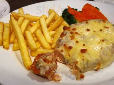 Thirsty Monkeys Cafe And Bistro