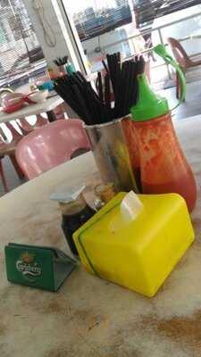 Fatty Mok Hakka Yong Tau Foo