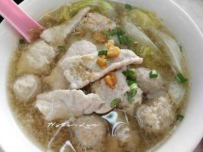 Ricky Original Pork Noodle