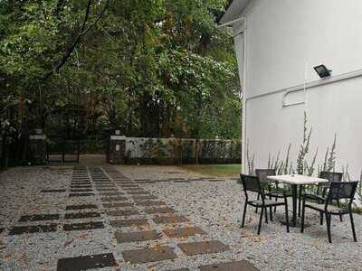 Damai Studio And Cafe