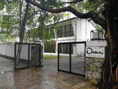Damai Studio And Cafe