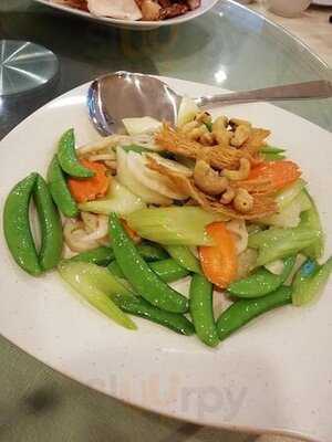 Fullwealth Seafood Restaurant