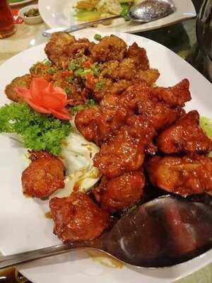 Fullwealth Seafood Restaurant