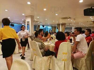 Fullwealth Seafood Restaurant