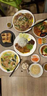 Uncle Joe's Kopitiam