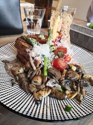 Snitch By The Thieves