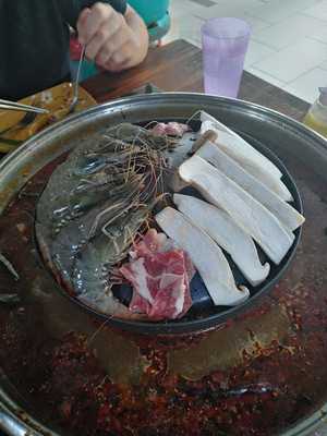 Restoran Hzt Steamboat Buffet