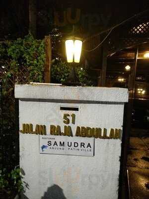 Restoran Anjung Patin Ville