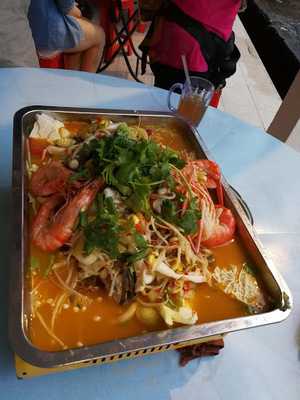 Sin Kee Fish Head Restaurant