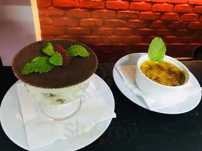 The Hot Chocolate Cafe