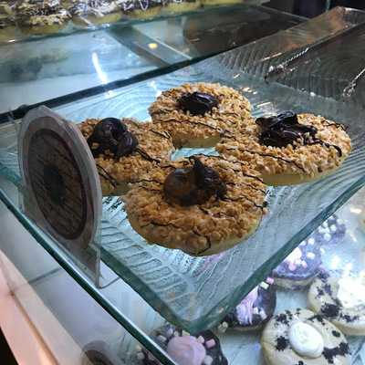 Big Apple Donuts & Coffee