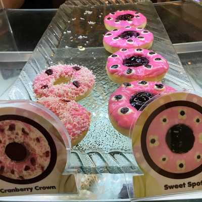 Big Apple Donuts & Coffee