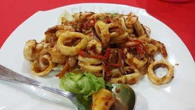 Tien Xia Spark Restaurant