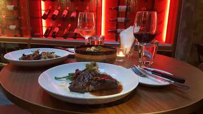 Rubs Bbq Smokehouse + Bar