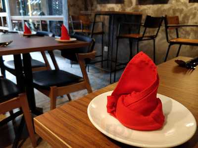 Rubs Bbq Smokehouse + Bar