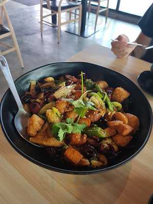 Super Pot Seafood Restaurant