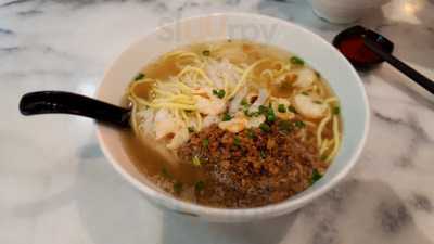 Madam Chong's Prawn Noodles House