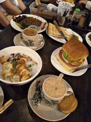 The Imperial White Coffee