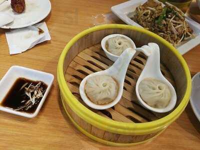 Fujing Dium Sum & Steamboat