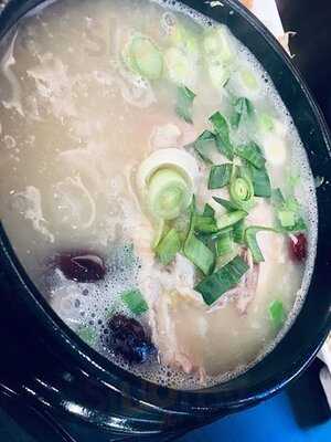 Ko Hyang Korean Country Delights