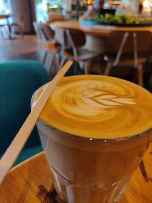 The Coffee Bean & Tea Leaf